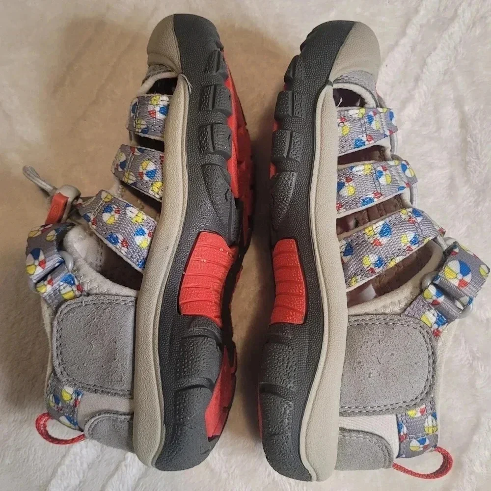 KEEN Newport unisex girls boys outdoors waterproof washable sandals shoes, sz 11